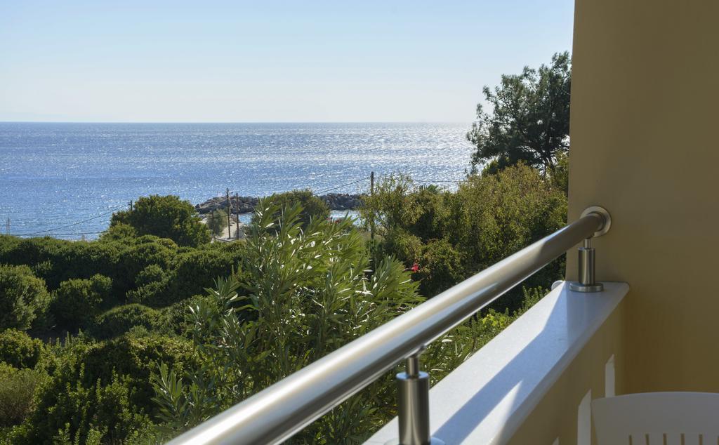 Yolanda Studios Paralia Agias Foteinis Exterior photo
